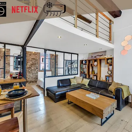 Aparthotel Loft And 4*